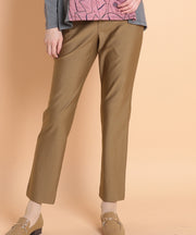 モカブラウンの代表画像