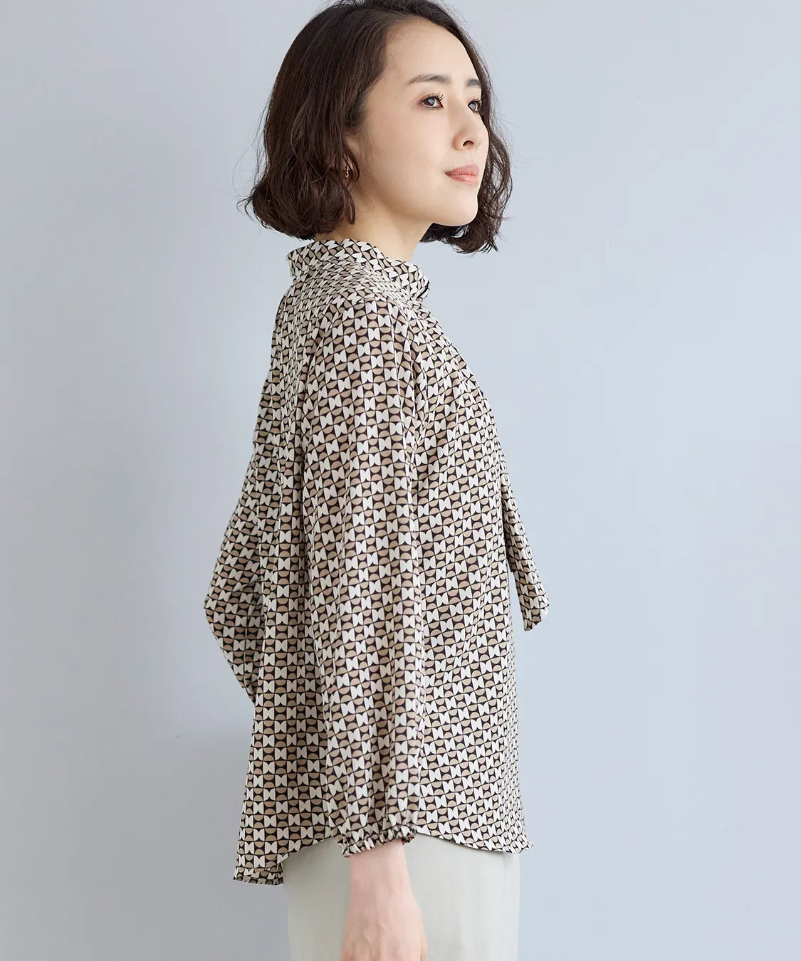 キャンサーデシンプリントブラウス  KANSAI BIS(カンサイビス)