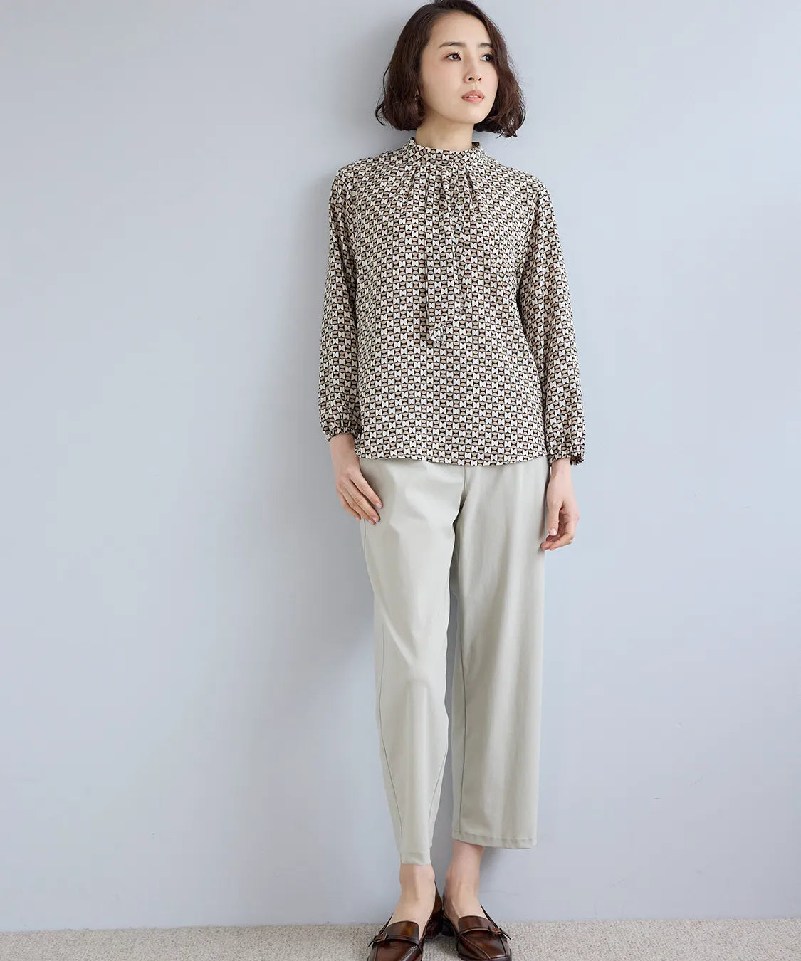 キャンサーデシンプリントブラウス  KANSAI BIS(カンサイビス)