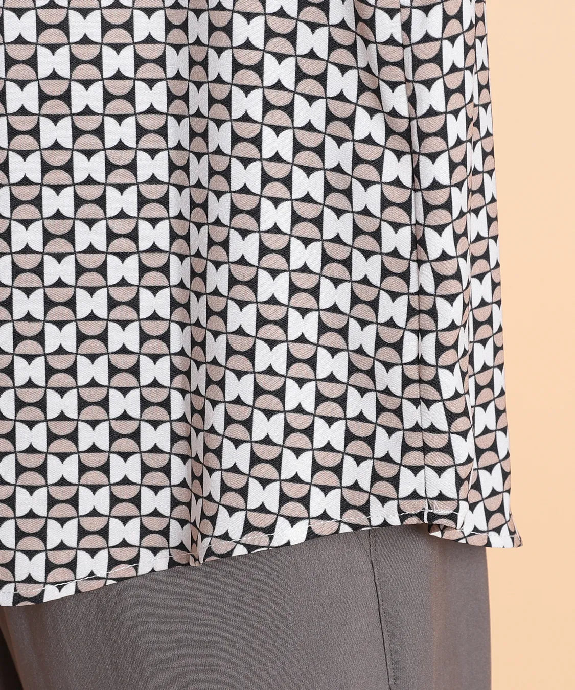 キャンサーデシンプリントブラウス  KANSAI BIS(カンサイビス)