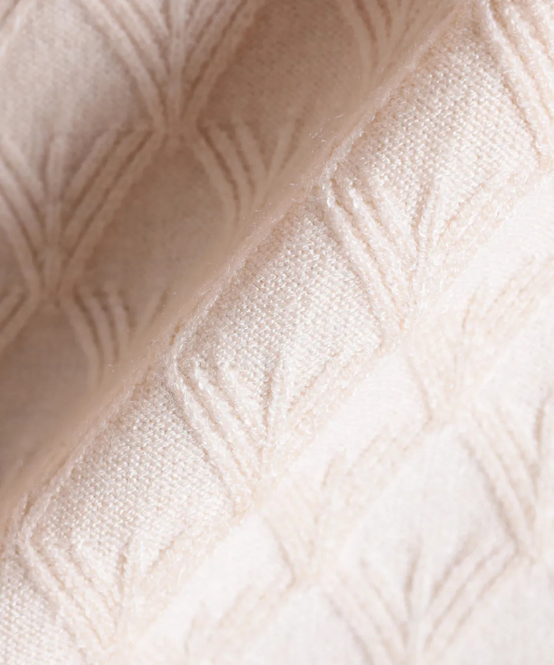 ティエリーJQニットプルオーバー  KANSAI BIS(カンサイビス)