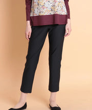 ブラックの代表画像