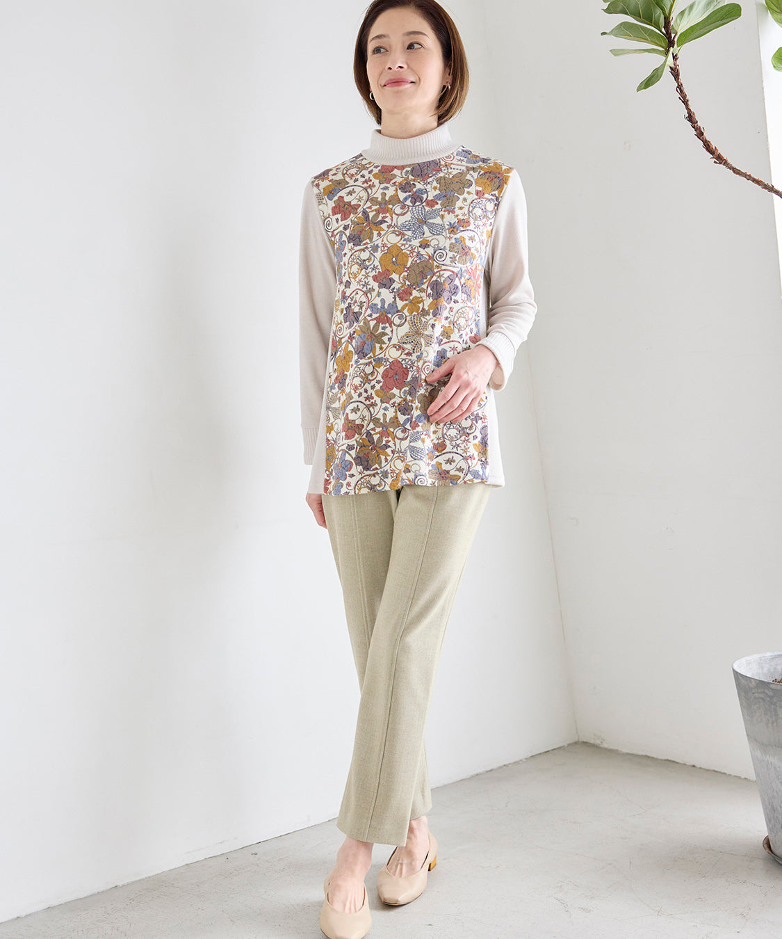 オデッサHRピーチPOスリムアンクルパンツ  LANTANA(ランタナ)