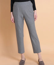 グレーの代表画像