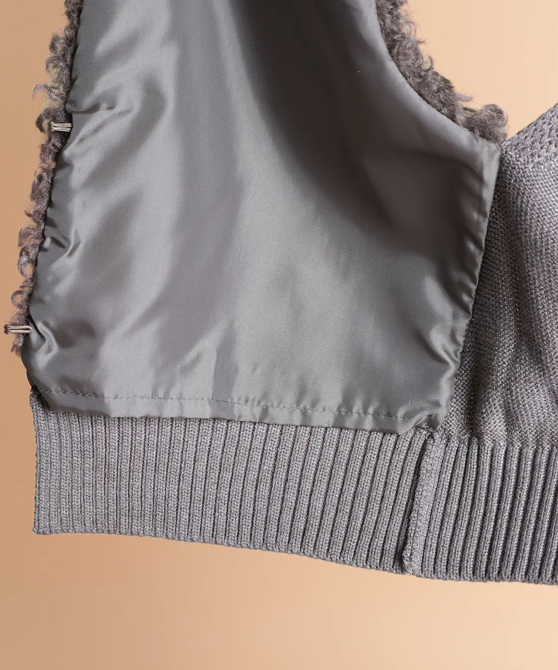 カーリーフロントジレ　セラビ(C'EST LA VIE)