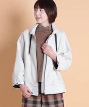 ホワイトの代表画像