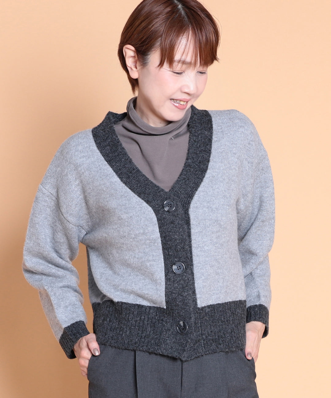 送料無料】 ロッソピューロ レディース カーディガン 早かれ アウター Cardigan Light grey