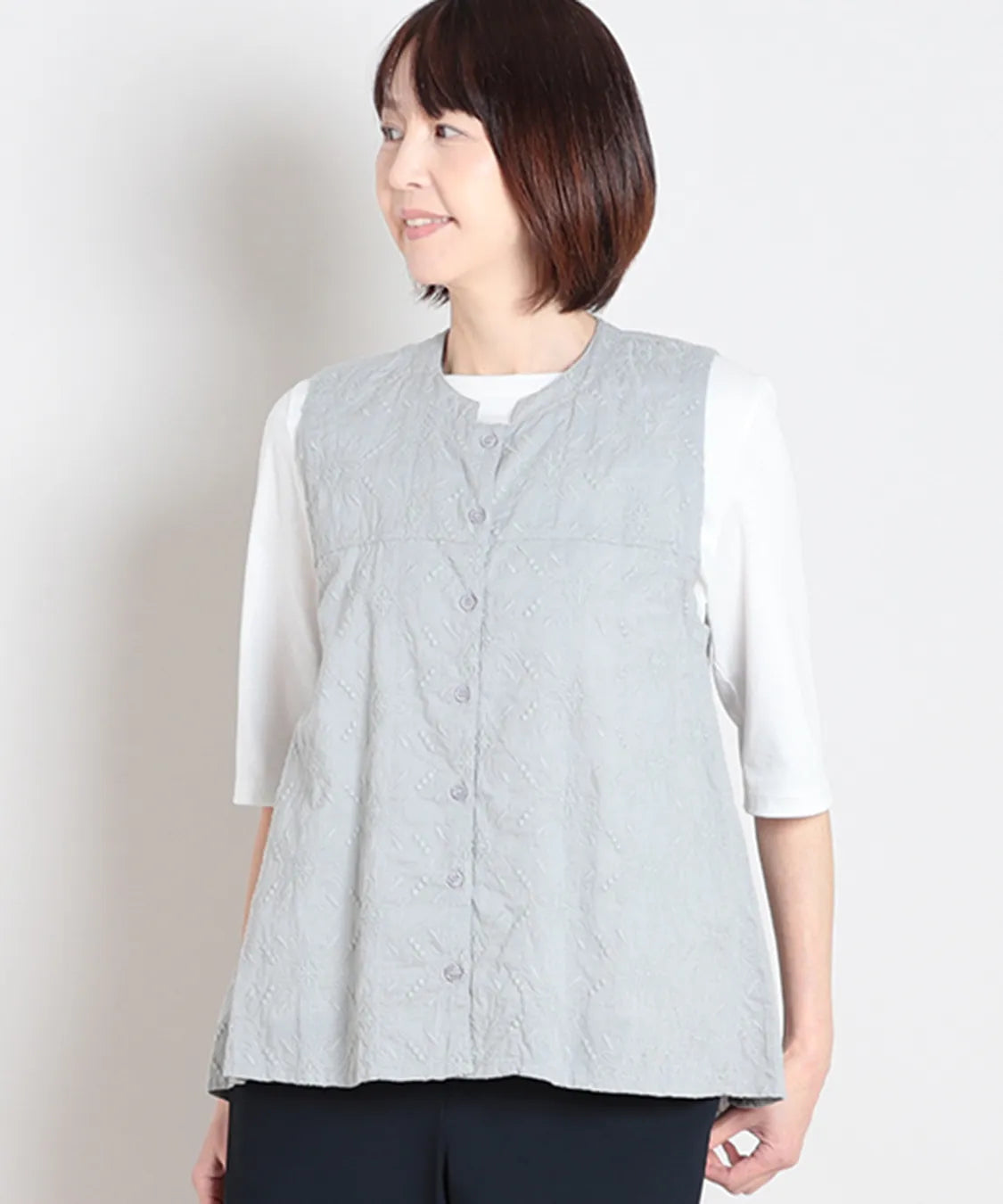 刺繍使いベスト KANSAI BIS(カンサイビス)公式ストア 50代60代からの