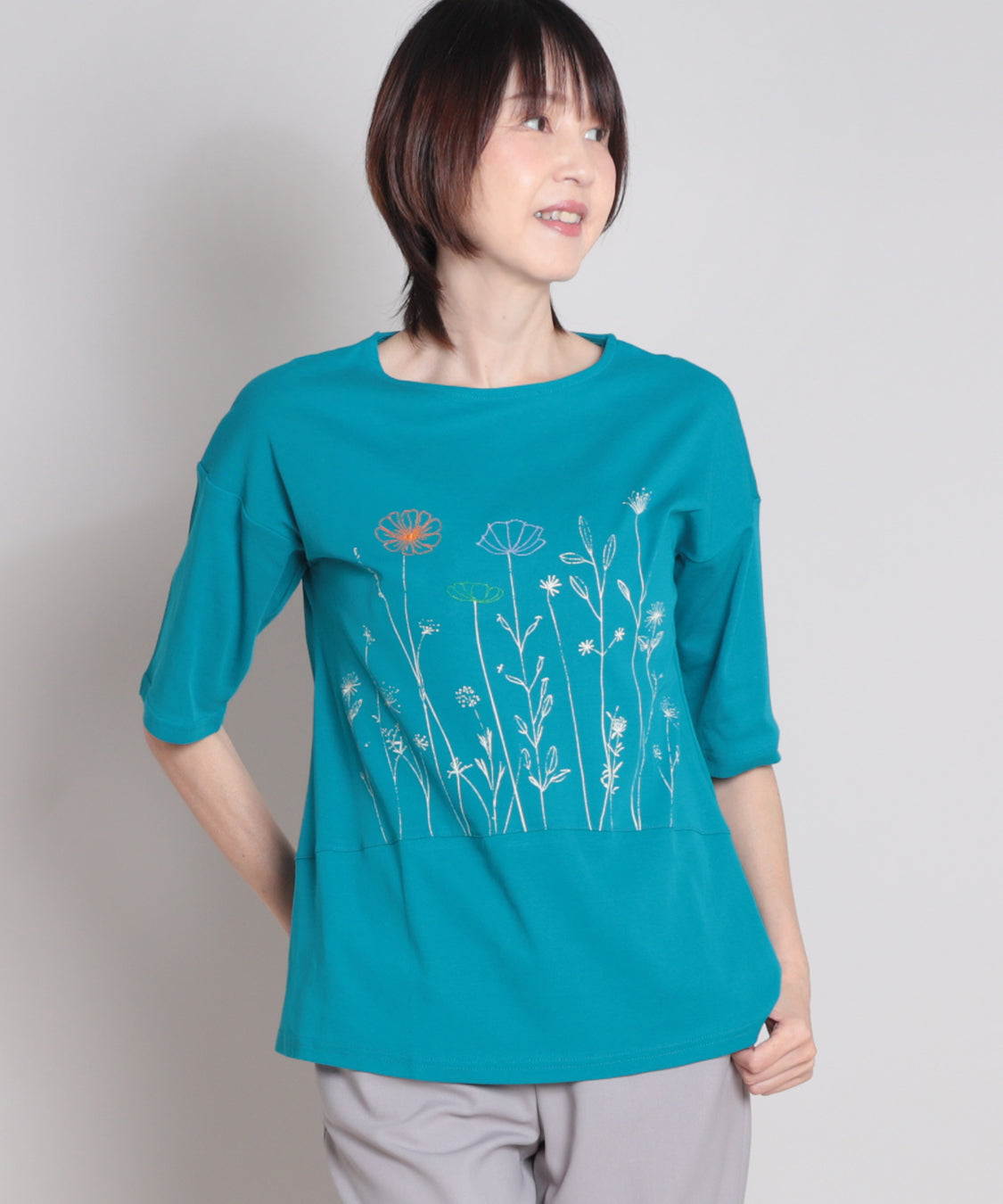 やわらか花柄 ゆったりTシャツ  elife select(イーライフセレクト) 
