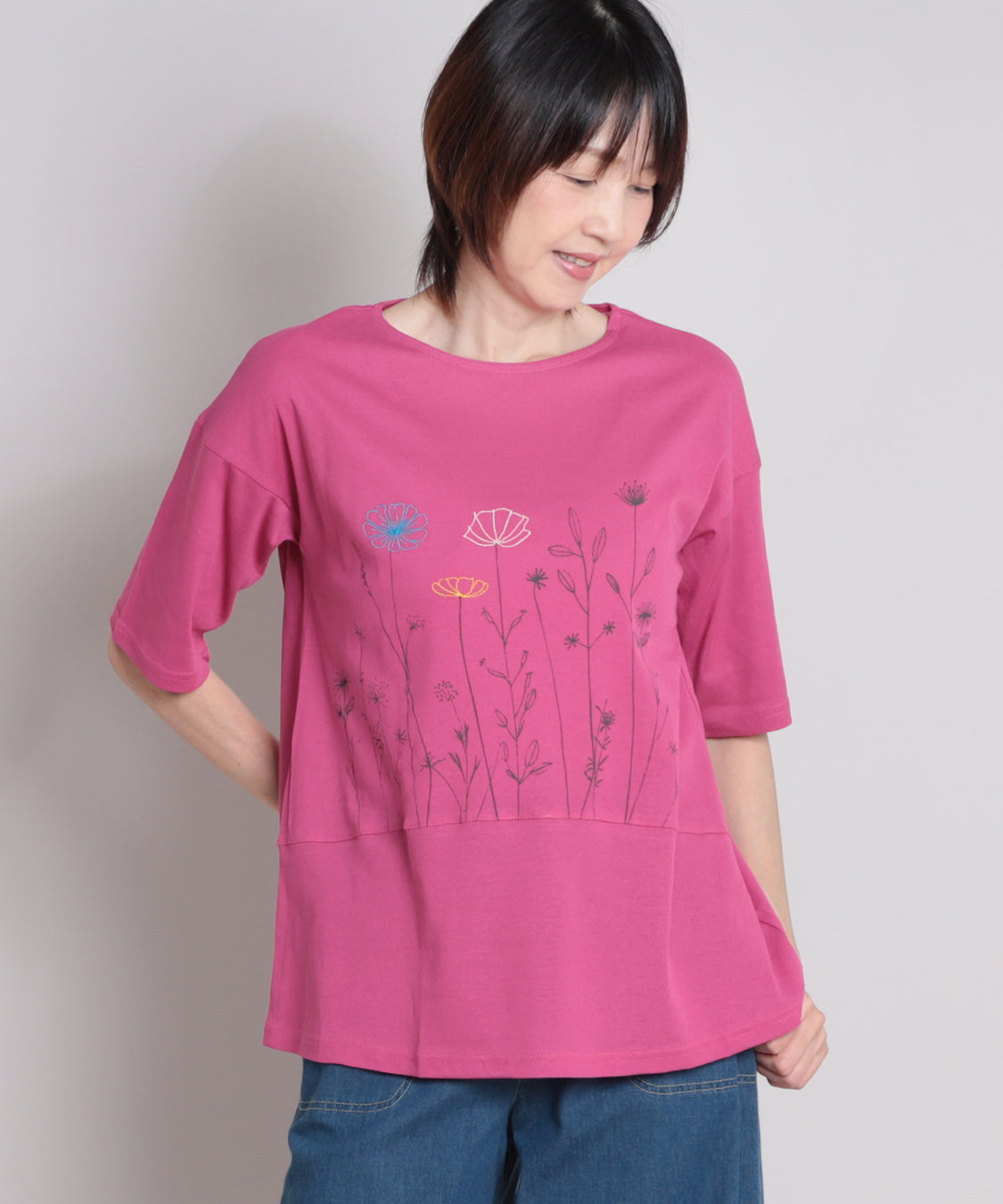 やわらか花柄 ゆったりTシャツ  elife select(イーライフセレクト) 