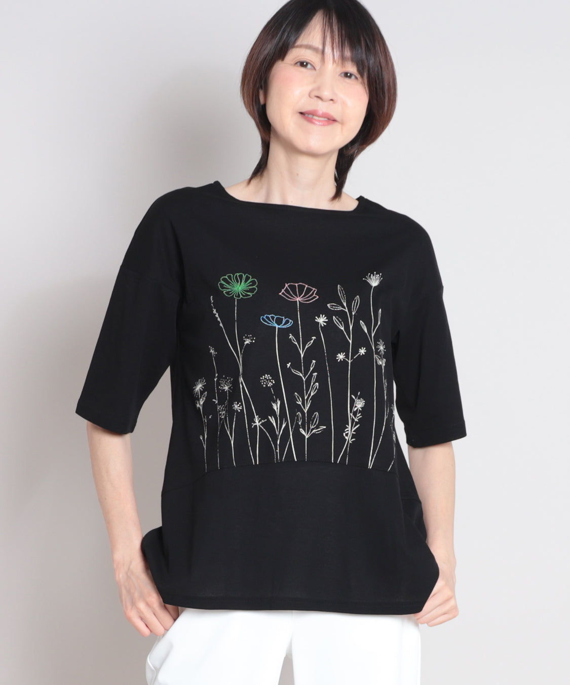 やわらか花柄 ゆったりTシャツ  elife select(イーライフセレクト) 