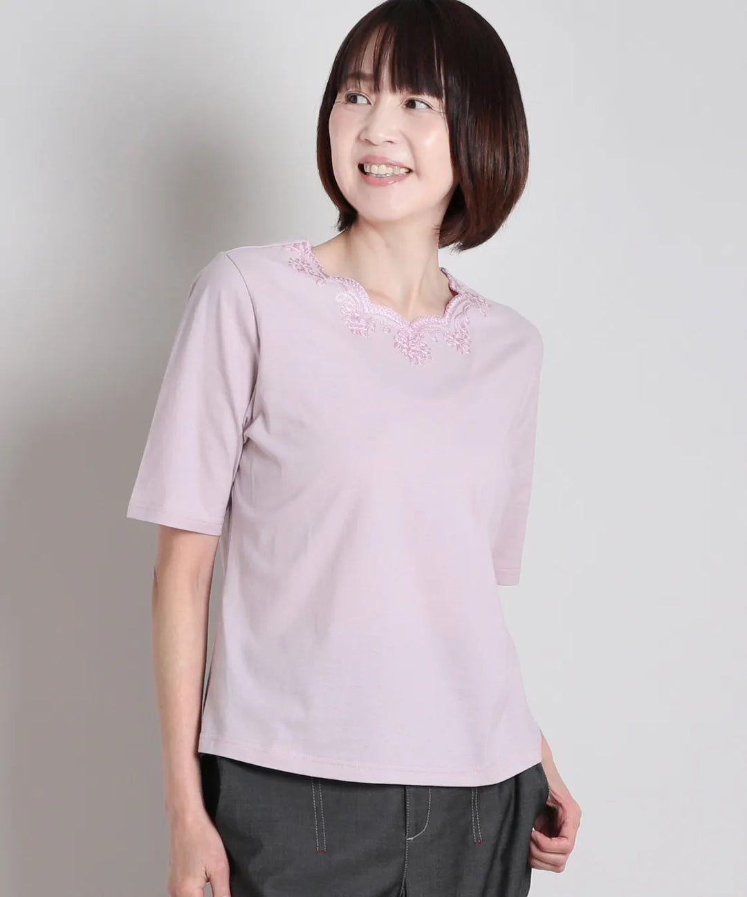 コットンSZ刺繍メローネックプルオーバー KANSAI BIS(カンサイビス