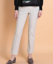 グレーの代表画像