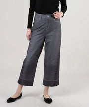 ブラックの代表画像