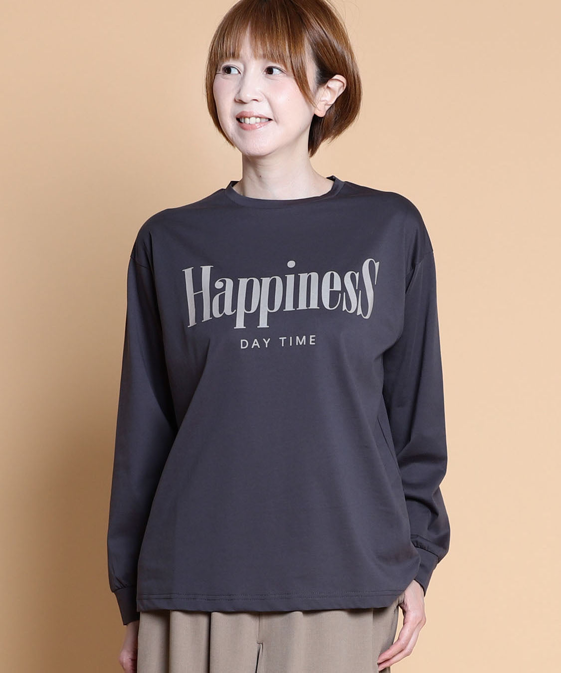 DAYTIME(デイタイム) HappinessロゴロンT