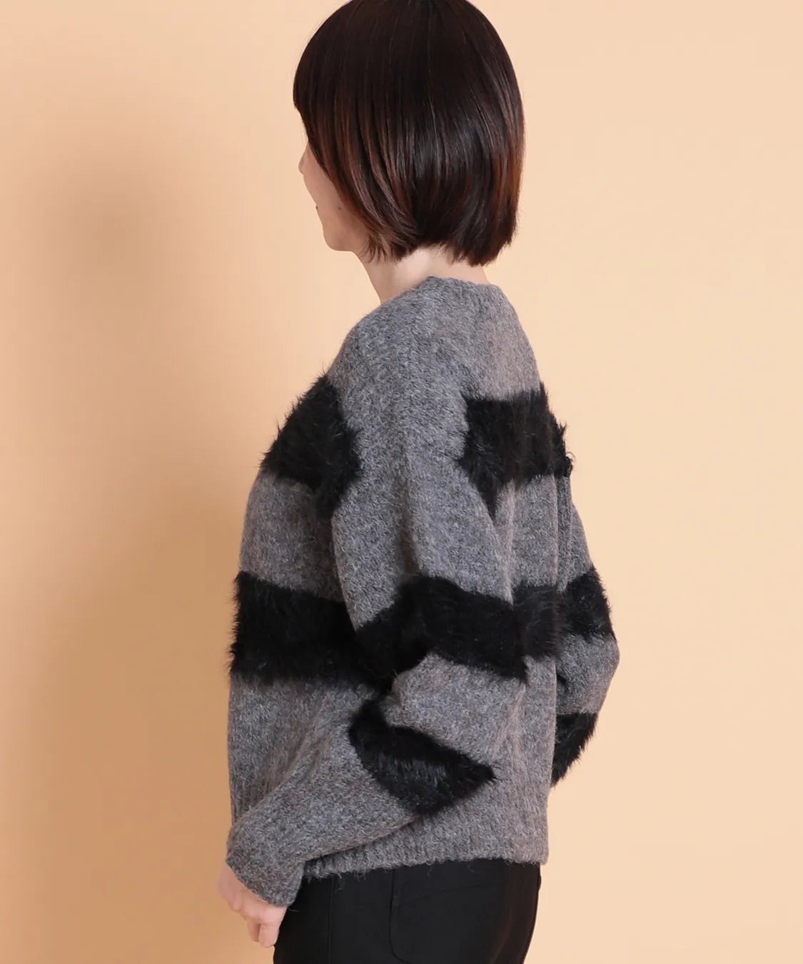 QPLUS シャギーボーダーPO C'EST LA VIE (セラビ)