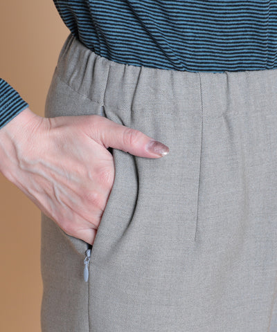 ユニバース2WAYギャバPOアンクルパンツ  LANTANA(ランタナ)