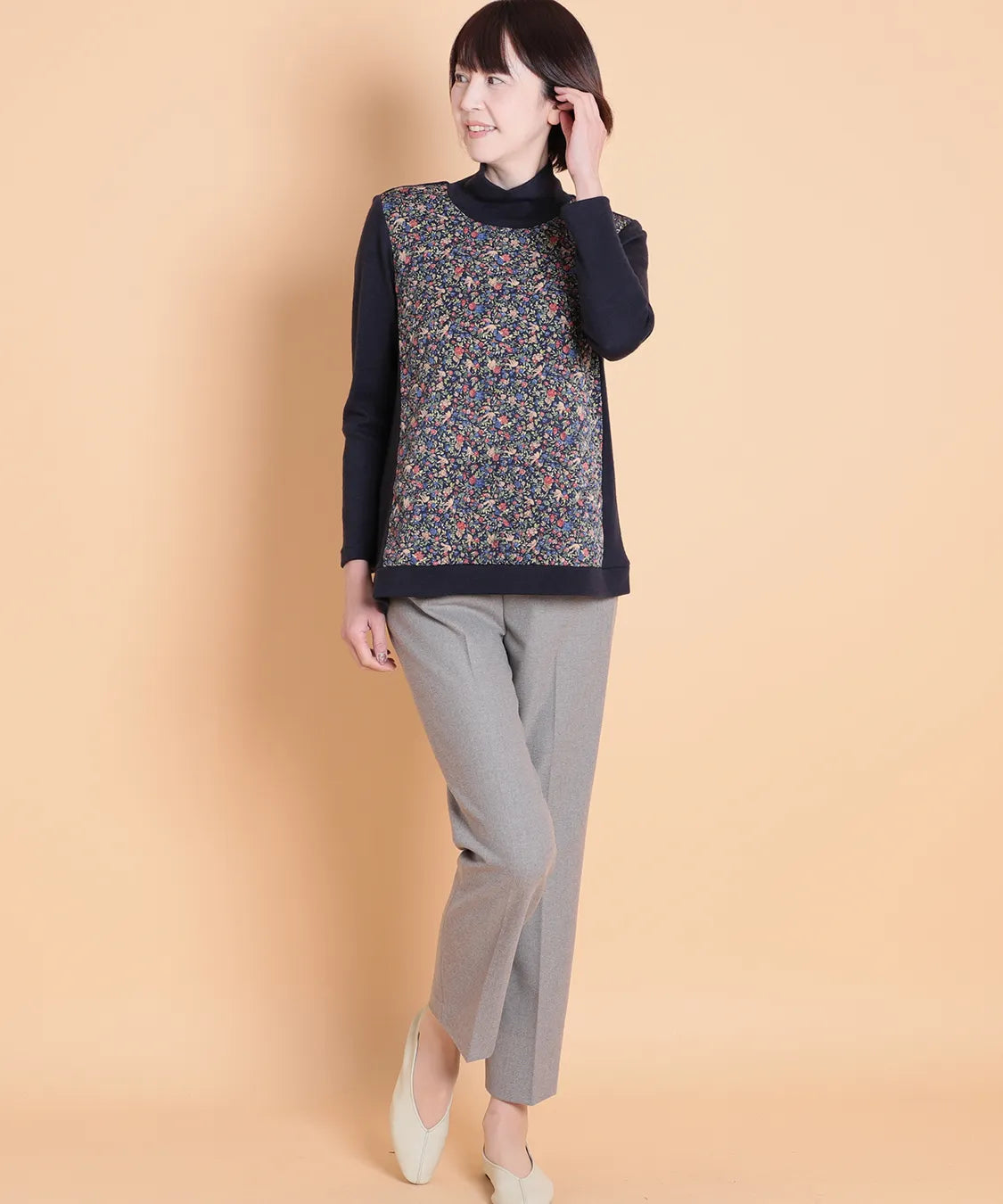 リバティ バードソングスエードキルトMIXプルオーバー SAVOIR (サヴォア)