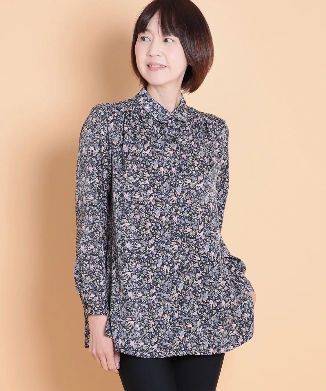 リバティ バードソングブライトスエートロングブラウス SAVOIR (サヴォア)