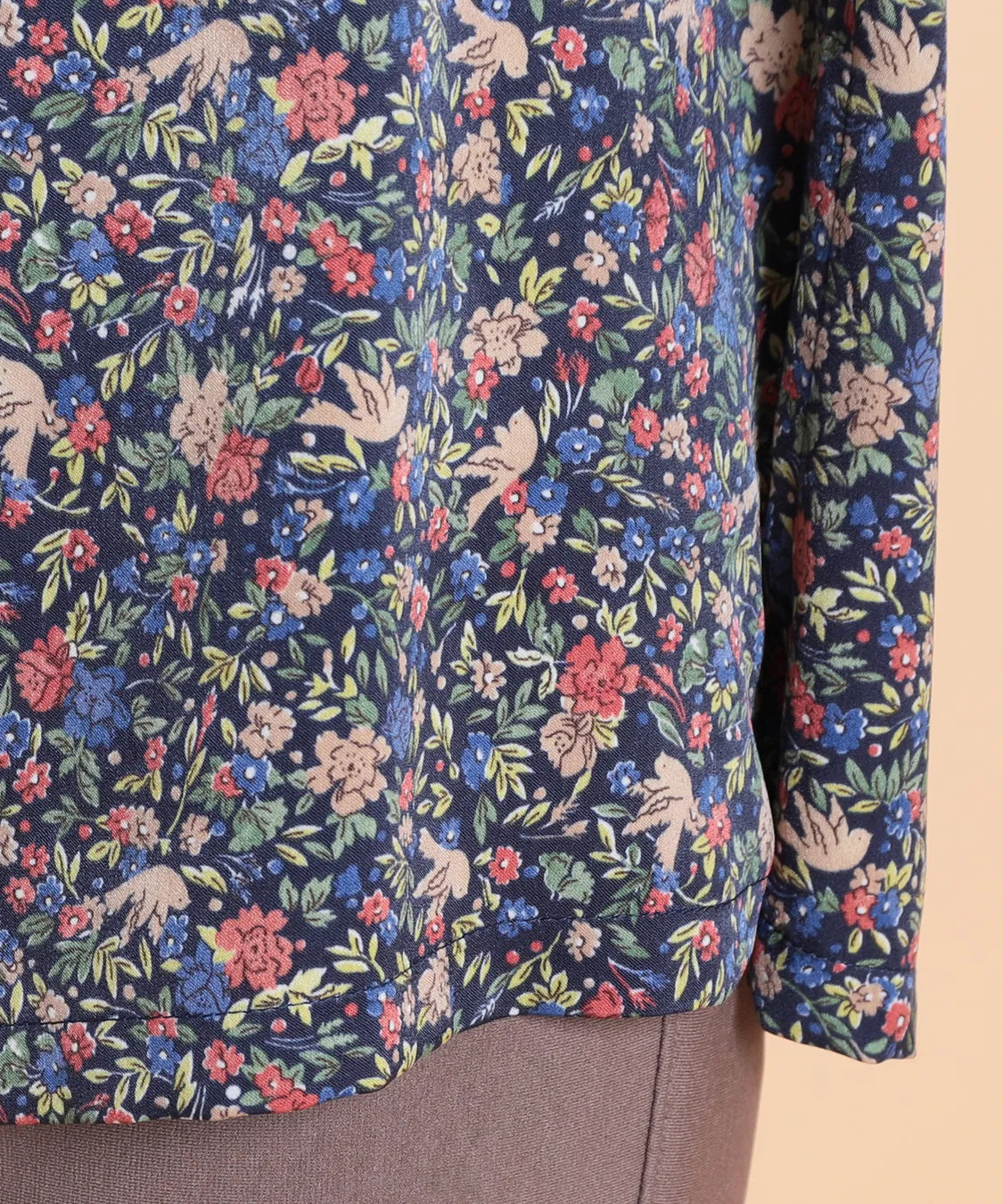 リバティ バードソングブライトスエートロングブラウス SAVOIR (サヴォア)