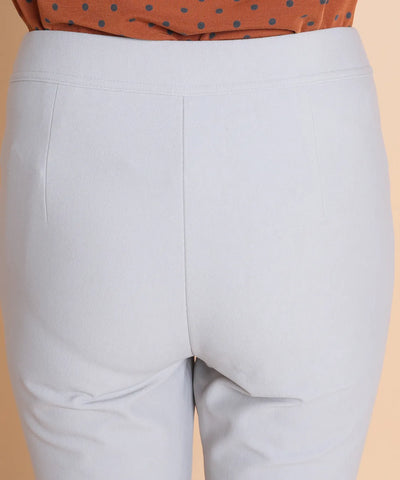 パーシャルHTピーチPOスリムアンクルパンツ   LANTANA(ランタナ)